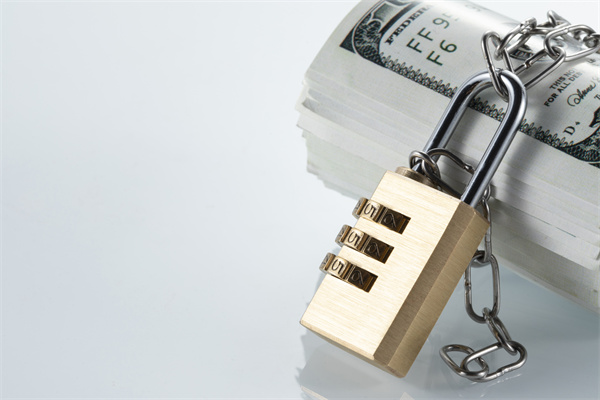 如何應對人力資源風險？