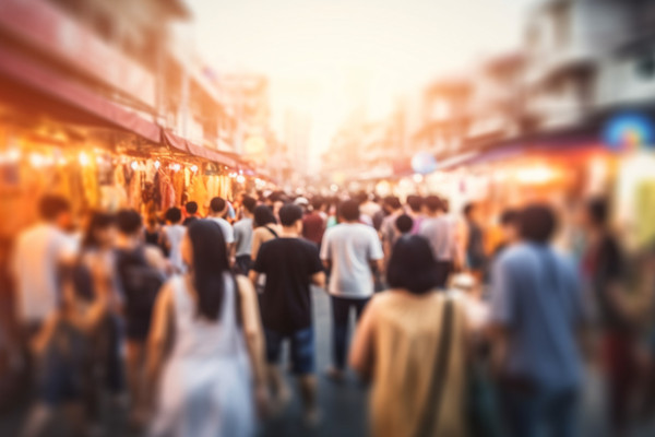 營銷策略制定：依據市場情況，提升銷售業(yè)績