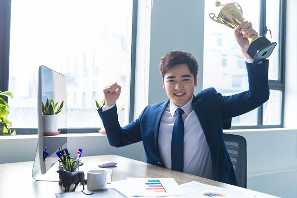 合理控制薪酬成本，提高企業(yè)利潤與員工福利水平