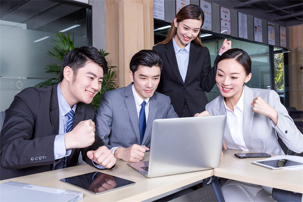 人力資源管理新篇章：打造高效團(tuán)隊(duì)，驅(qū)動(dòng)企業(yè)騰飛