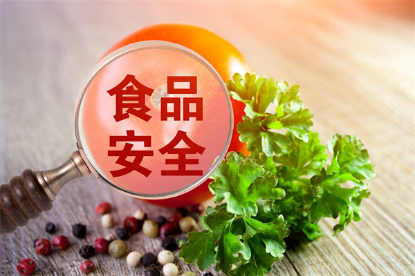 老板直播吃自家黃燜雞：想證明清白，品牌營銷怎么看？