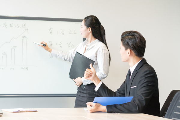 薪酬績效總難平衡，怎樣調整才能既控成本又激勵員工？