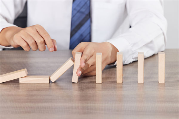 預(yù)算失控拖垮企業(yè)，如何用管理筑牢利潤(rùn)防火墻？