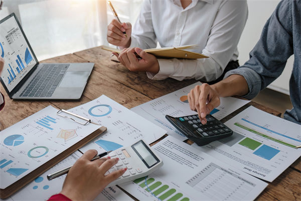 績效考評淪為形式主義，員工敷衍應(yīng)付企業(yè)怎么破？
