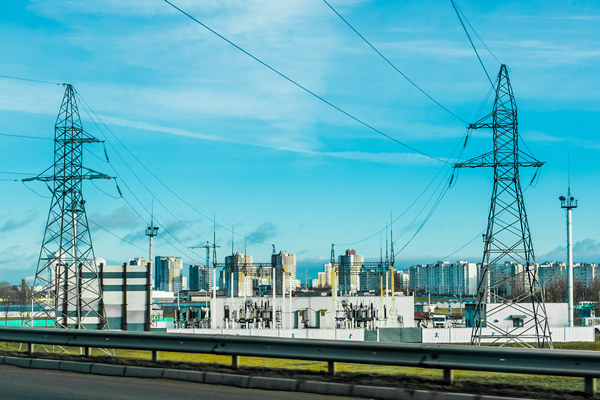 電氣行業(yè)年度經(jīng)營計(jì)劃咨詢公司哪家好，高低壓設(shè)備產(chǎn)能怎優(yōu)化？