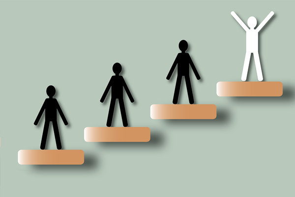 本土駐廠企業(yè)年度經(jīng)營計(jì)劃咨詢公司選哪家，能落地目標(biāo)拆解不？